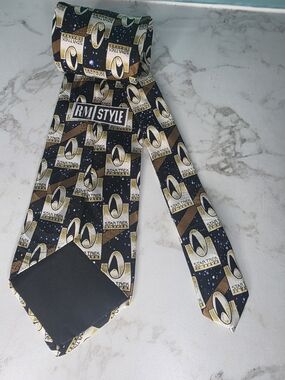RM Style Star Trek Voyager Black & Gold Patterned Men's Tie 1996